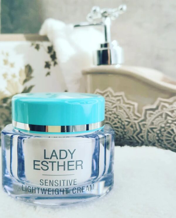 Sensitive Lightweight Cream